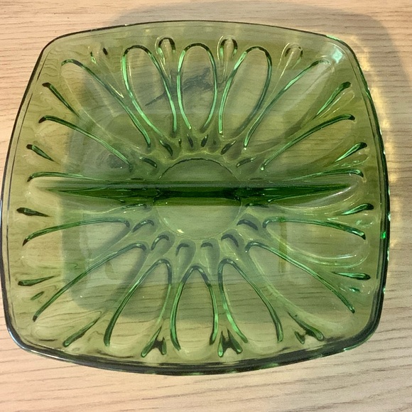 Green Glass Two Part Divided Relish Plate Square Optic 7in Set Of 3 - Picture 9 of 11